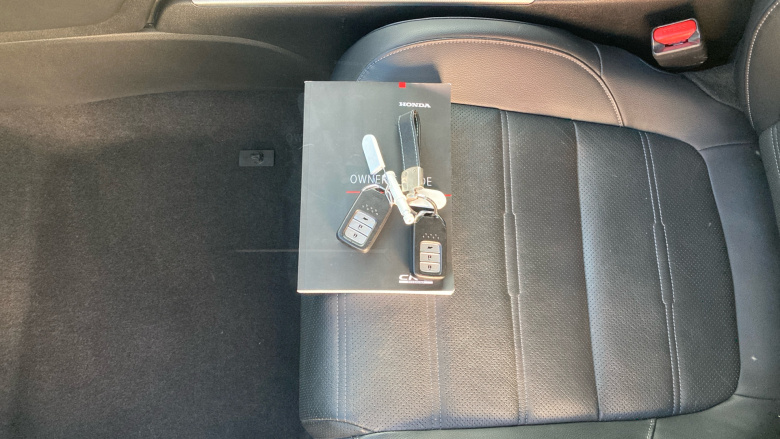 Honda CR-V 2.0 i-MMD Hybrid SR 5dr eCVT Hybrid Estate